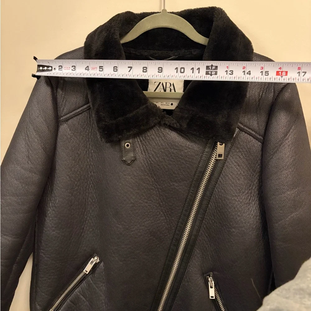Zara Women's Black Faux Shearling Bomber Jacket - Picture 8 of 9